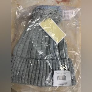 Michale Kors pom pom knit beanie